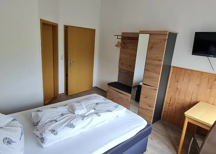 Hotel-gasthof-sonneneck Otel Schalkau